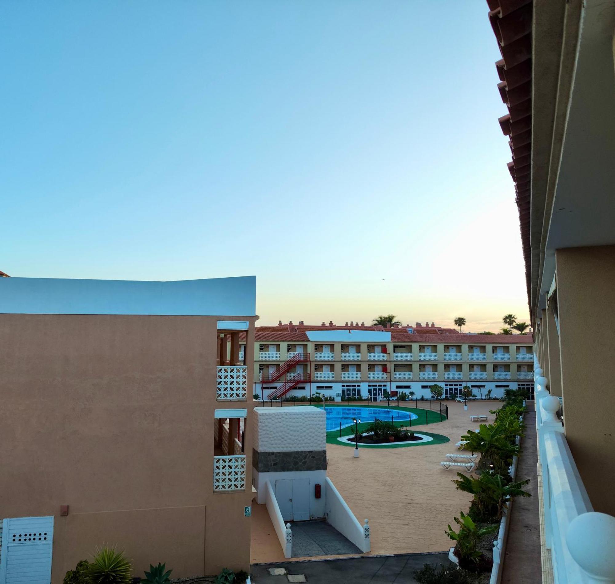 Encantador Estudio Con Terraza Privada Y Espectaculares Vistas Al Mar En Costa Del Silencio, Cerca De Los Cristianos Bagian luar foto